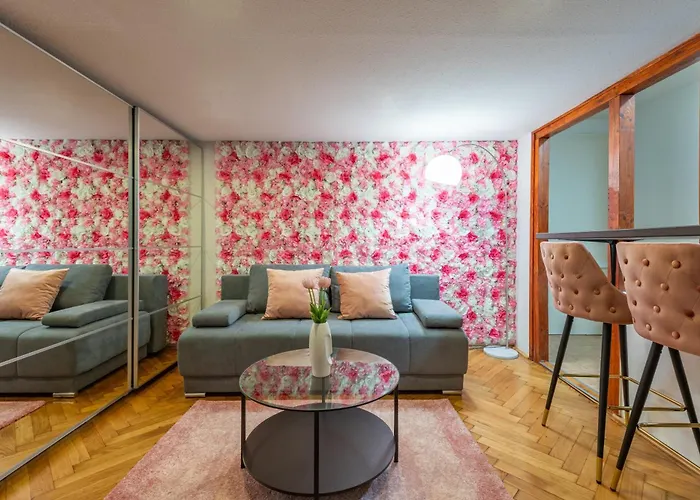 Rose Garden Apartment